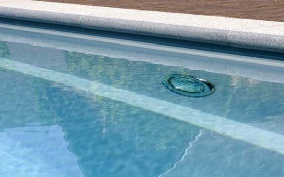 Les piscines aussi se mettent aux UV